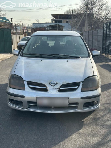Nissan Almera Tino
