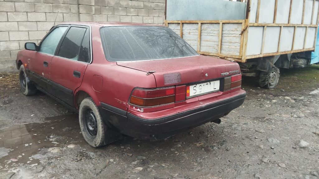 Toyota Carina
