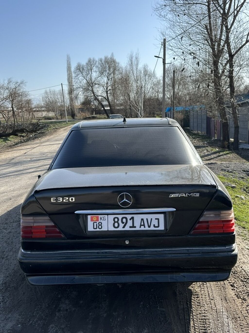 Mercedes-Benz W124