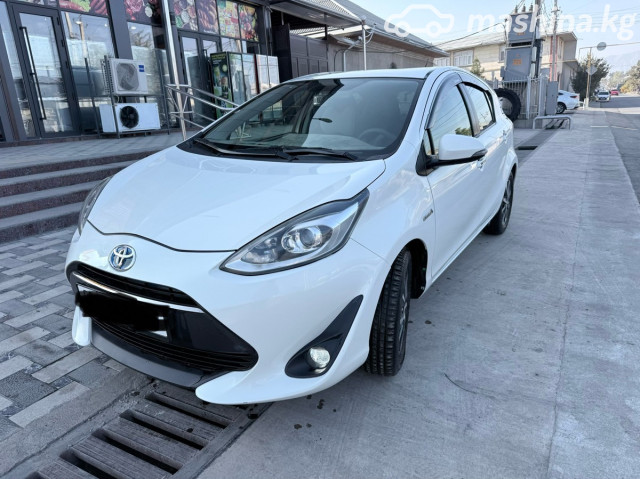 Toyota Prius c