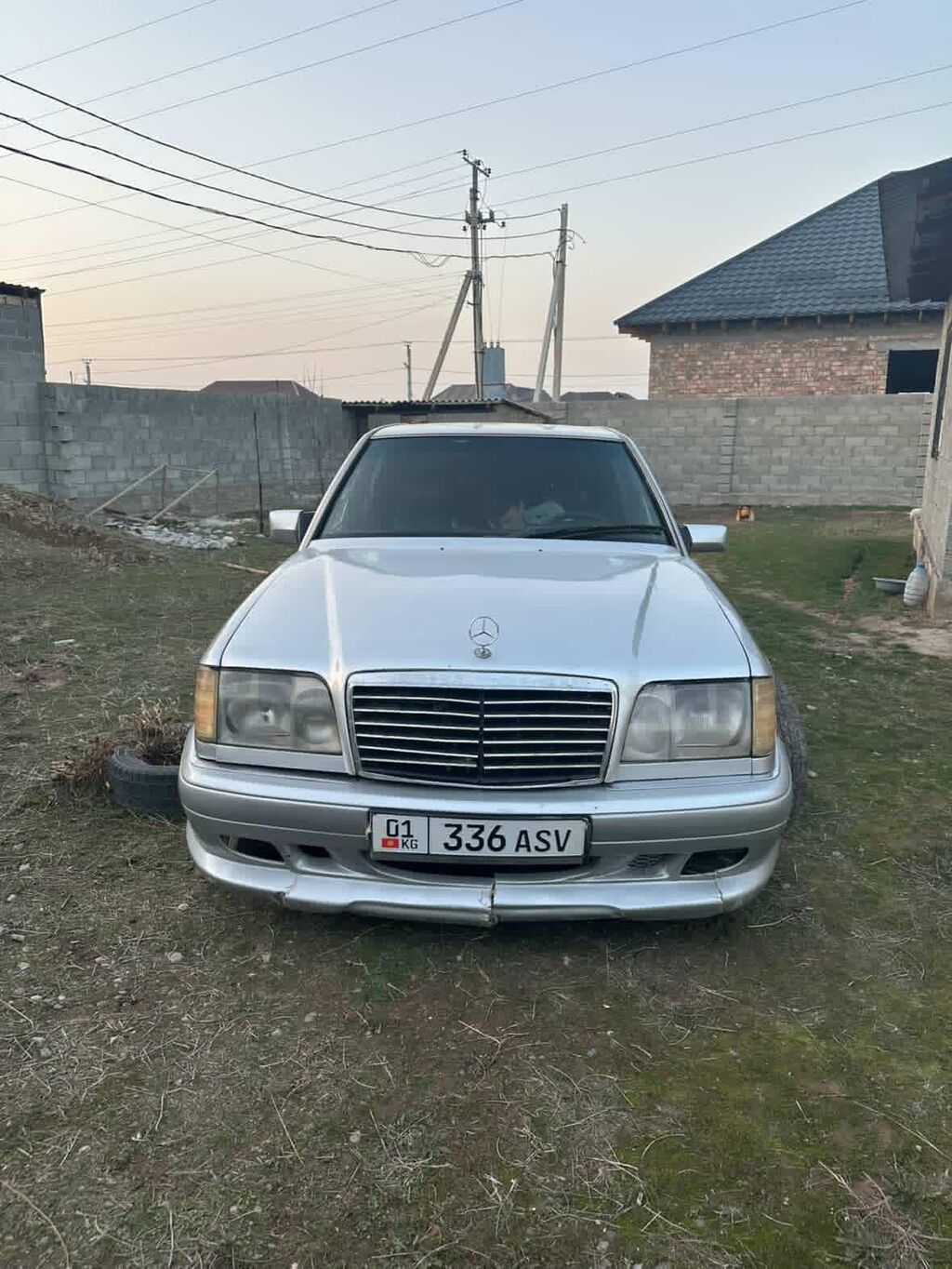 Mercedes-Benz W124
