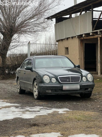 Mercedes-Benz E-Класс